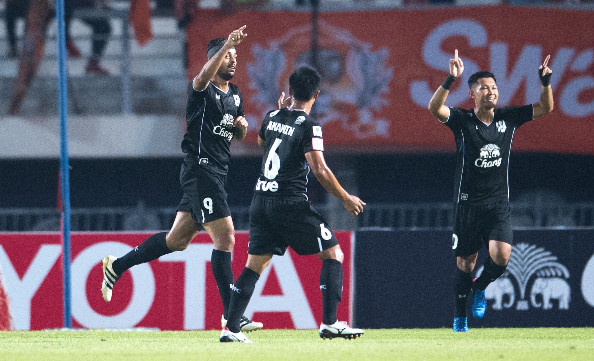 สุพรรณบุรี เอฟซี