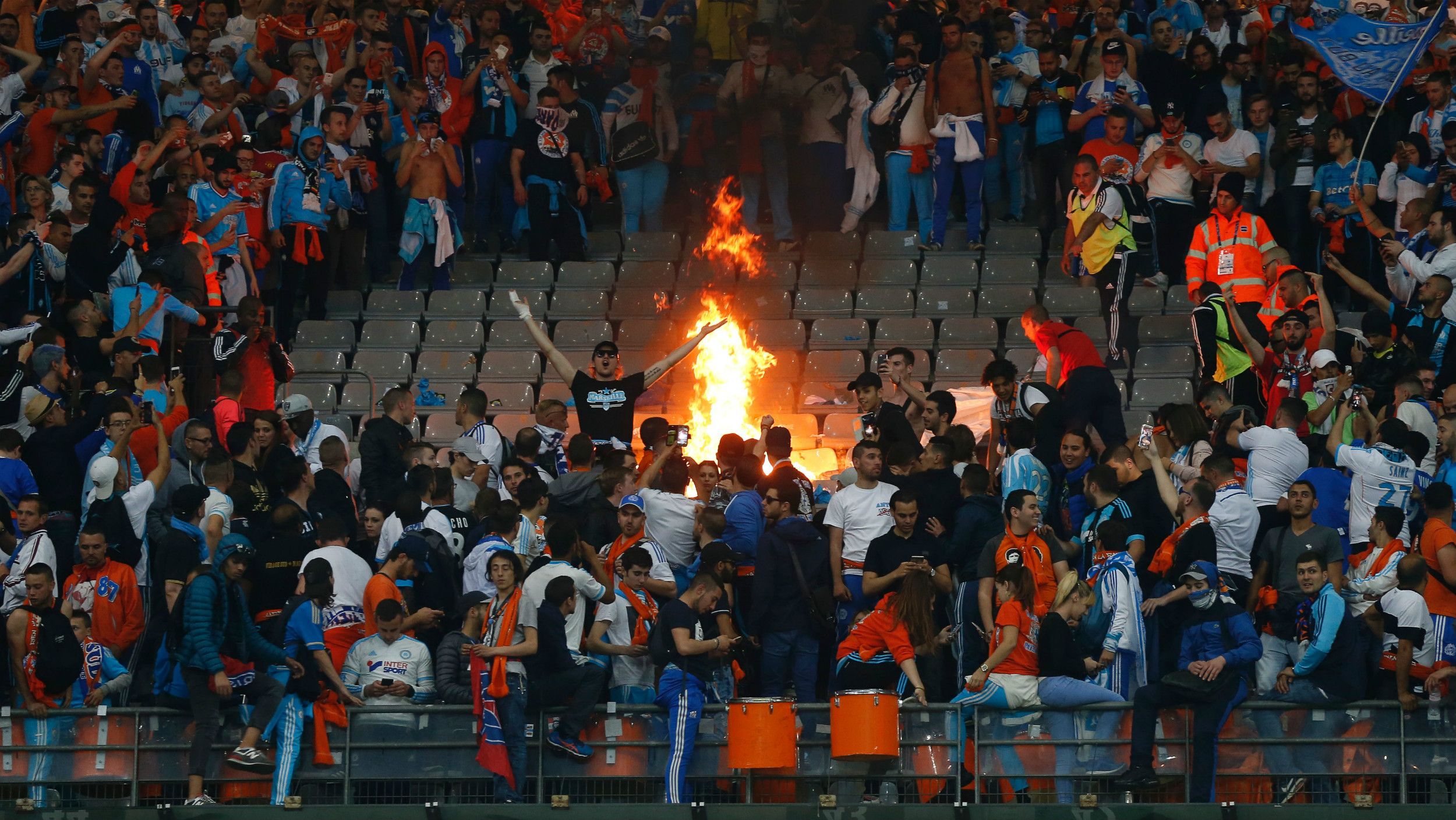 Marseille fans Stade de France