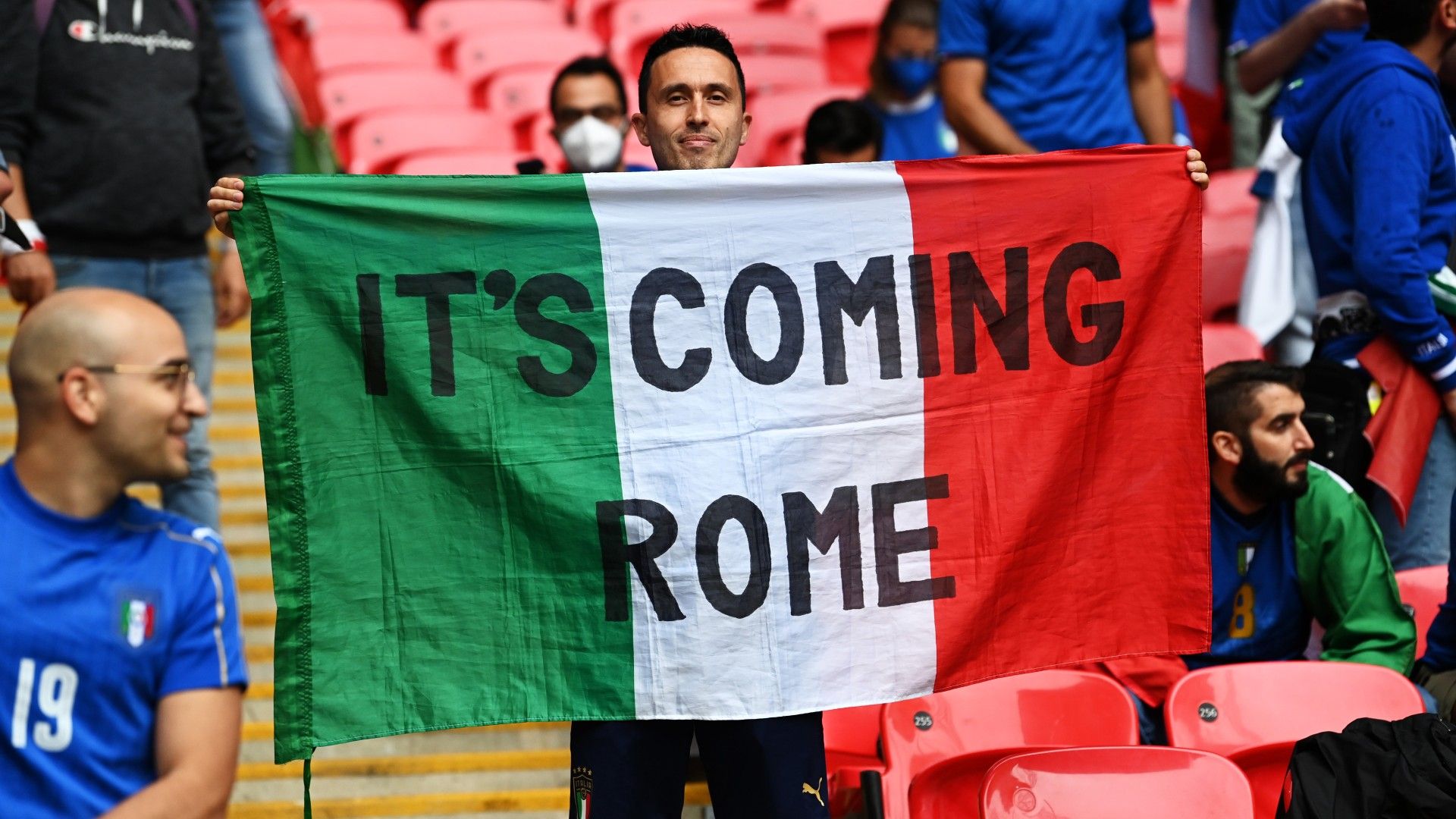 Italy fan 'It's Coming Rome' Euro 2020 final vs England at Wembley