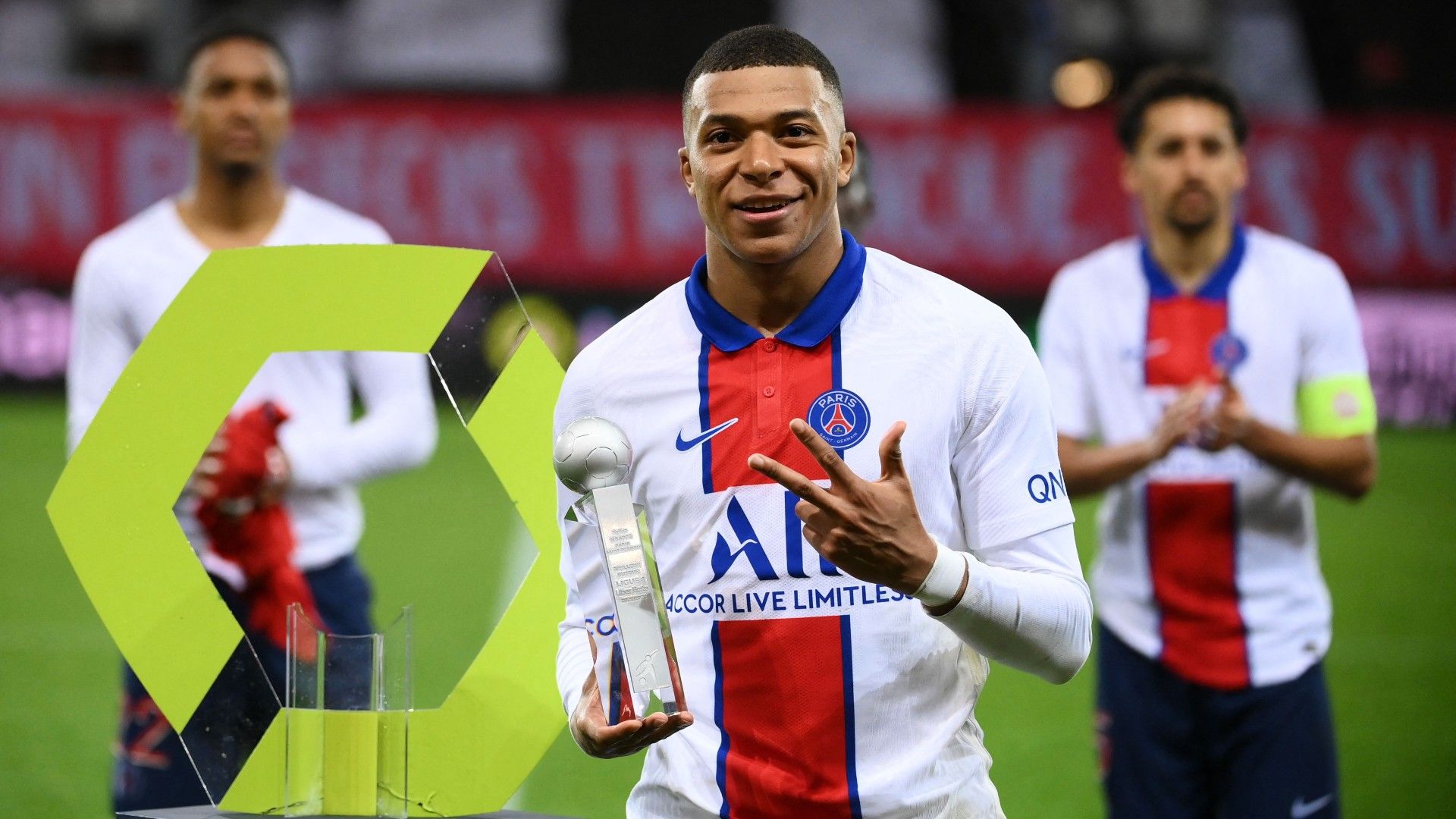 mbappe-PSG-202106120830