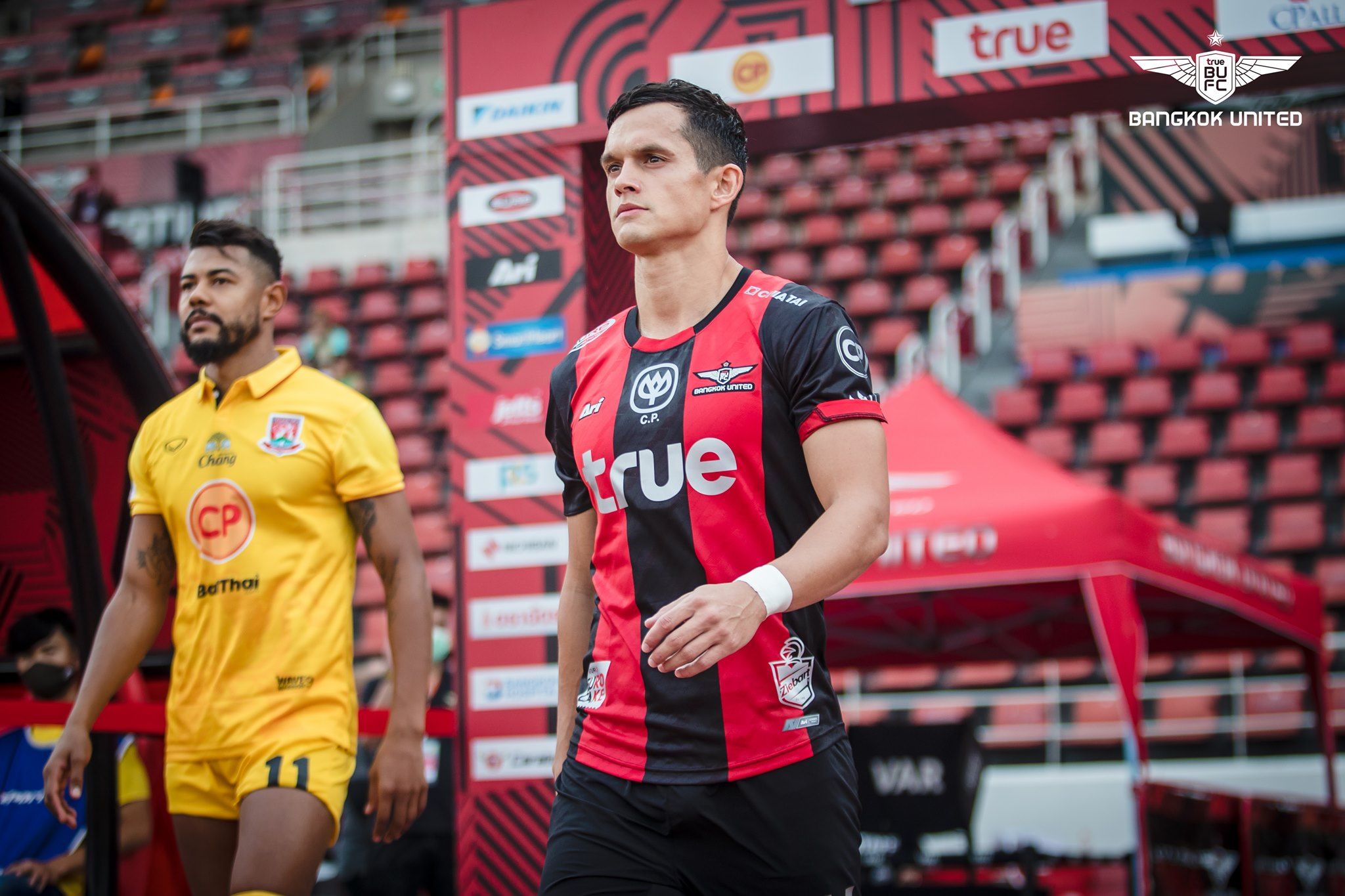 มิก้า ชูนวลศรี