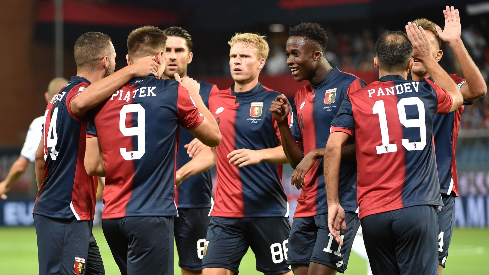 Genoa celebrates Piatek goal vs. Empoli