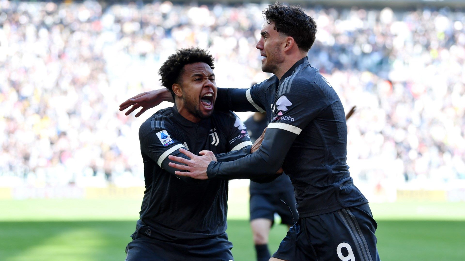 Juventus Frosinone Vlahovic McKennie