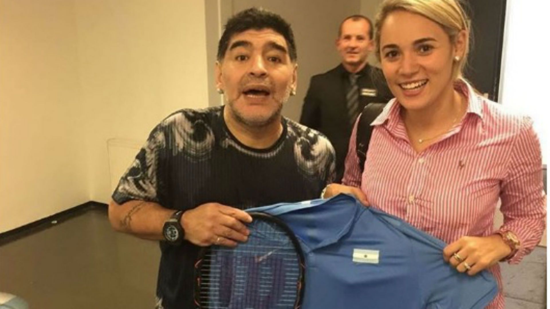 Diego Maradona - Rocio Oliva - Raqueta Del Potro Final Copa Davis 27112016