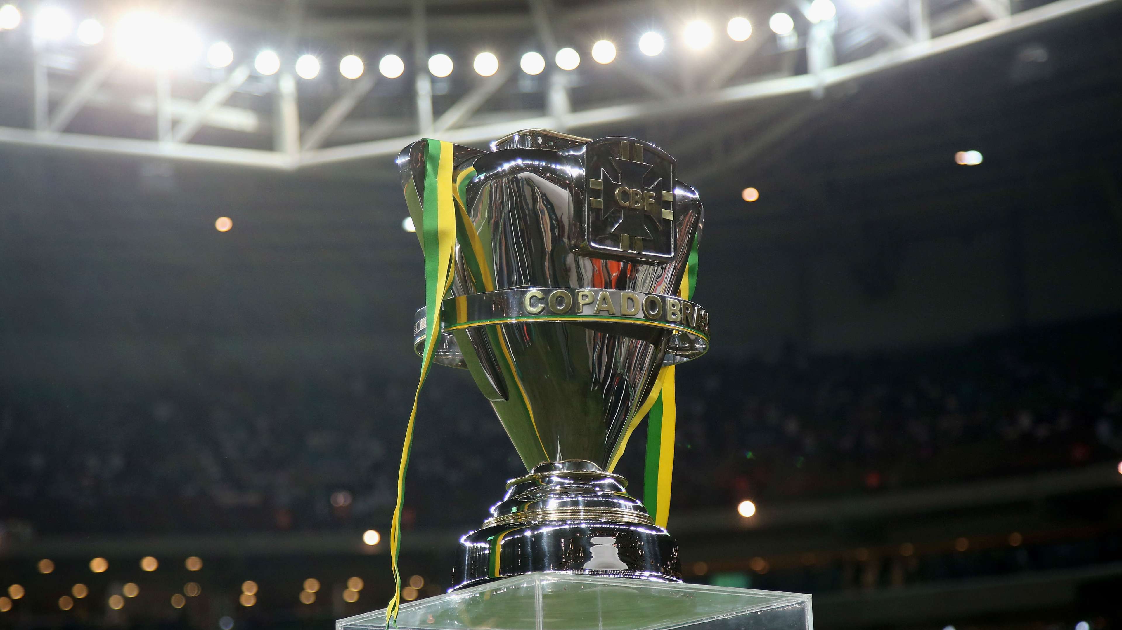 Copa do Brasil Troféu 02122015
