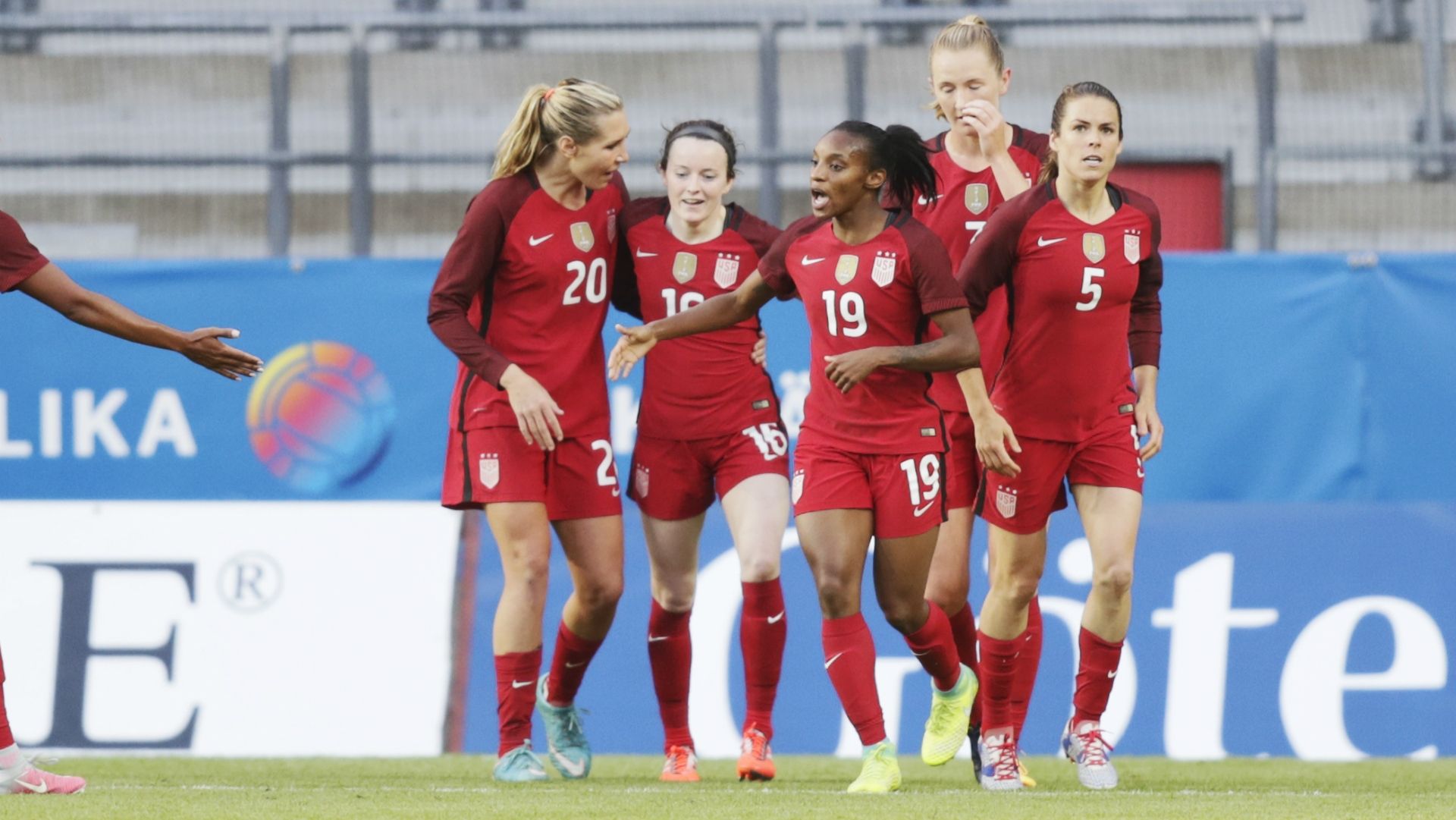 Rose Lavelle Allie Long Crystal Dunn Samantha Mewis Kelley O'Hara USWNT