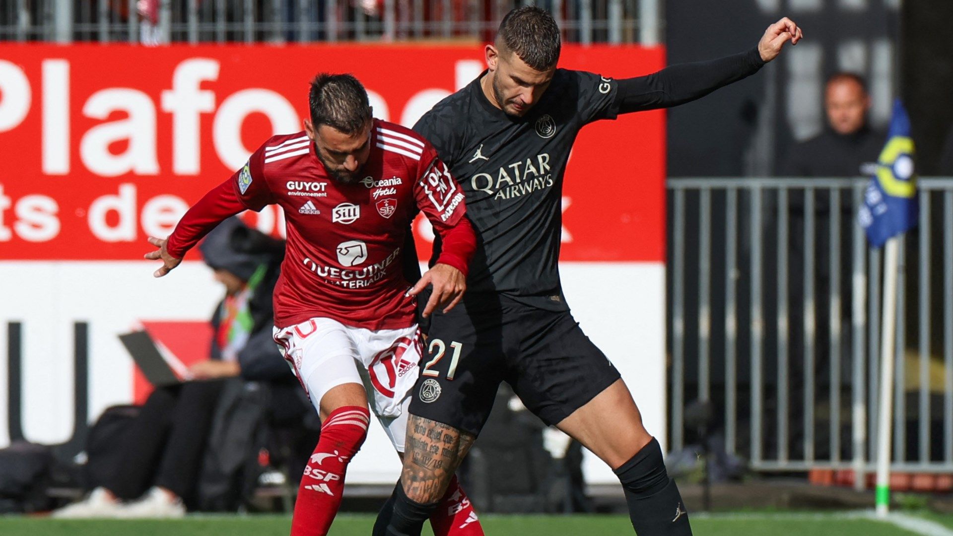 Lucas Hernandez PSG 2023-24