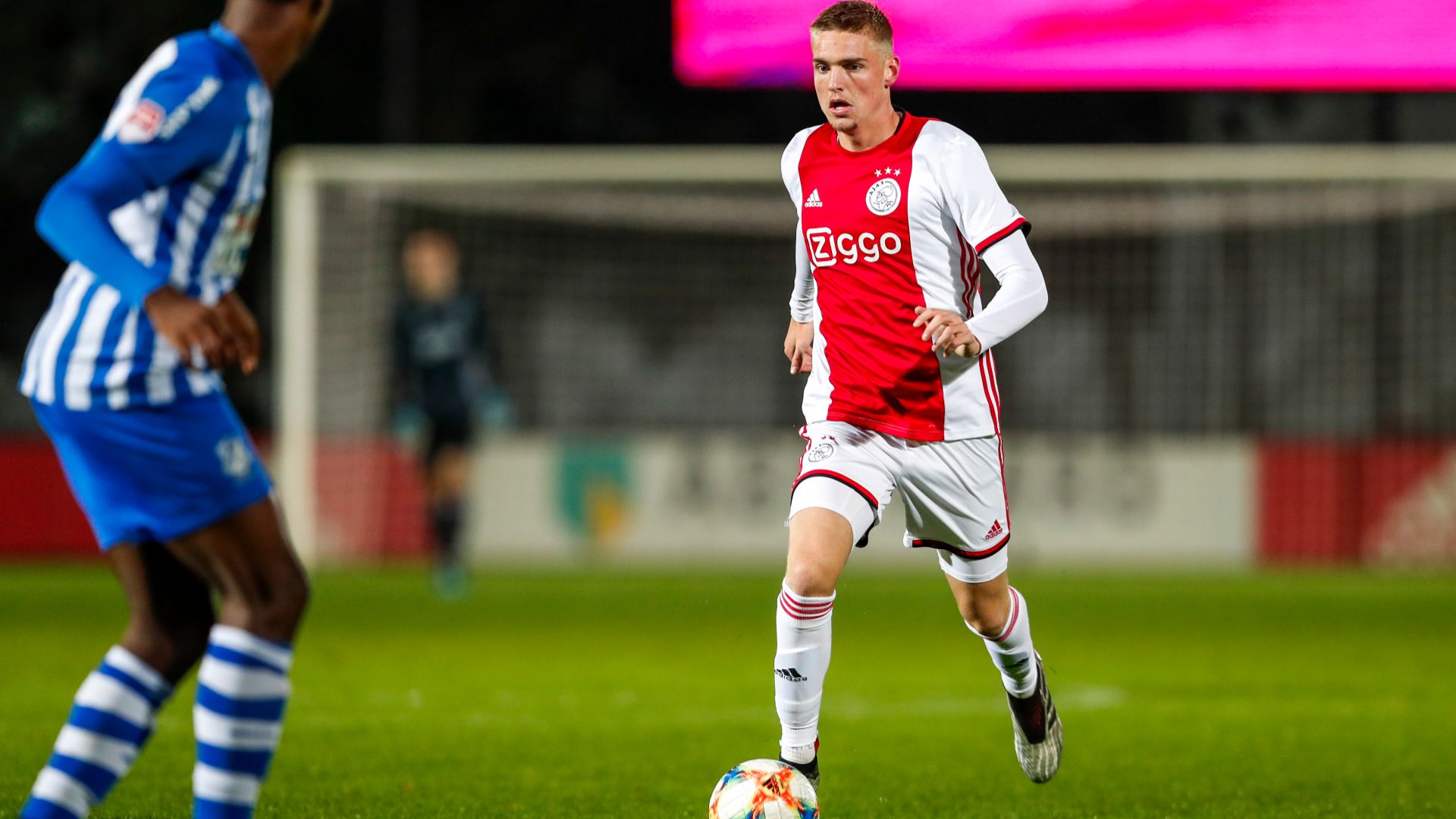 Kenneth Taylor Jong Ajax 10042019