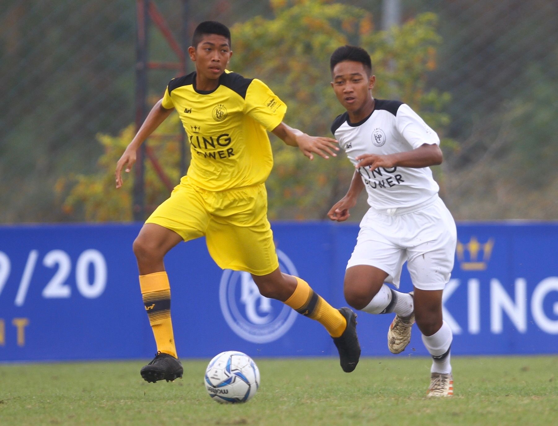 คิง เพาเวอร์ คัพ 13/01/2020