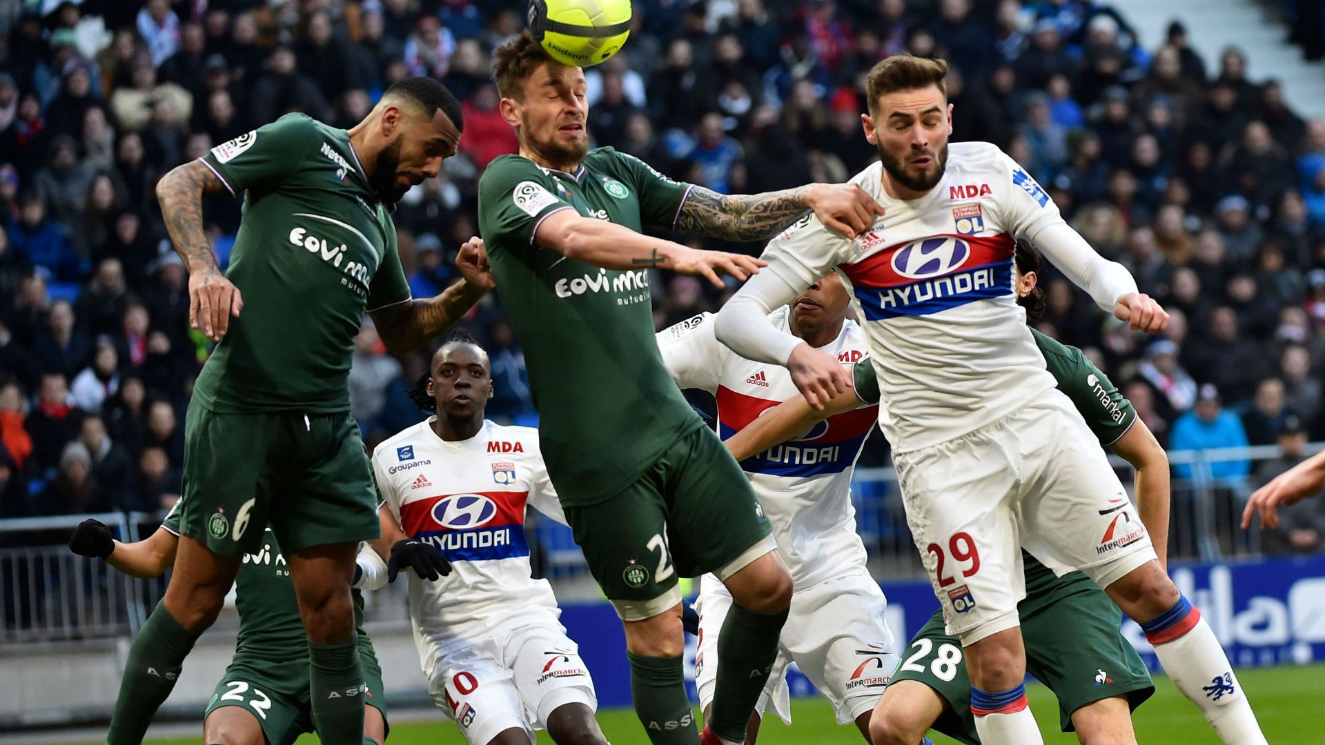 Lucas Tousart Mathieu Debuchy Lyon Saint-Etienne Ligue 1 25022018
