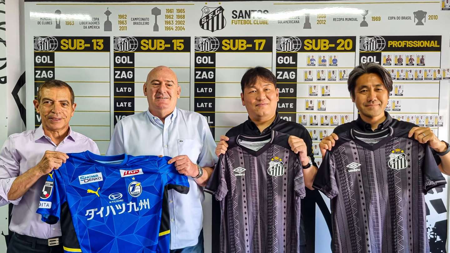 Santos firma parceria com o Oita Trinita