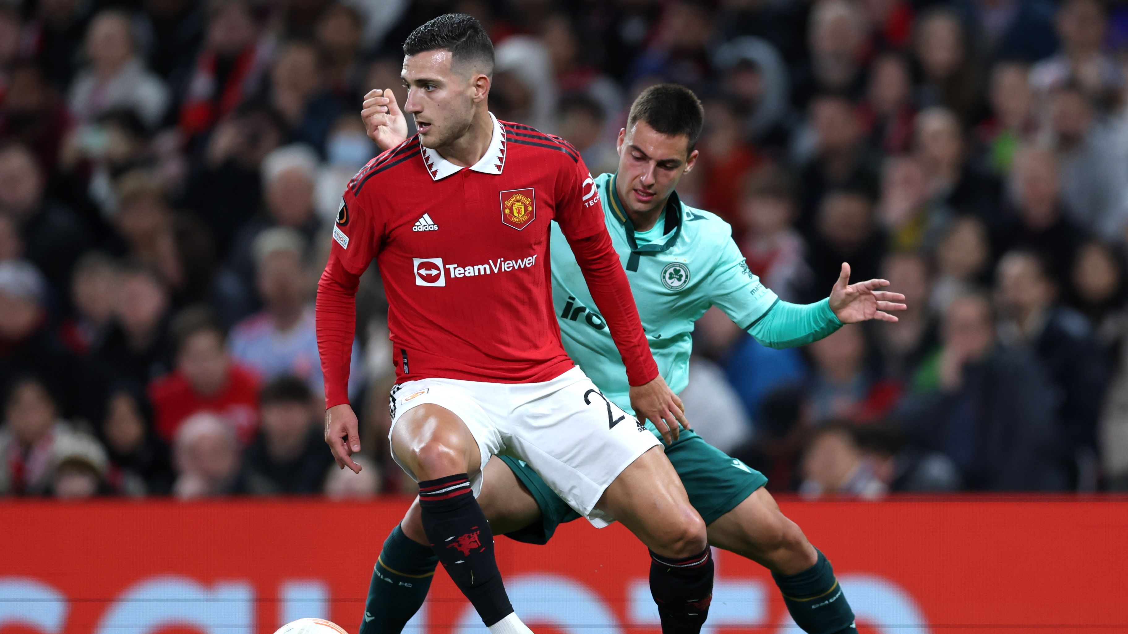 Diogo Dalot Manchester United Omonia 2022-23
