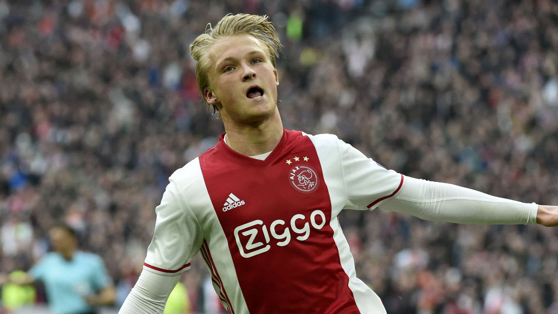 Kasper Dolberg Ajax vs Lyon