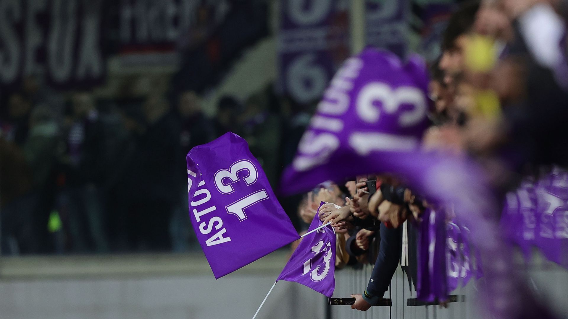 Fiorentina fans Fiorentina Milan Serie A
