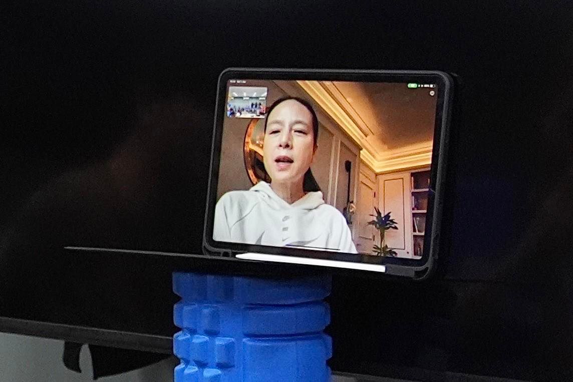 นวลพรรณ ล่ำซำ