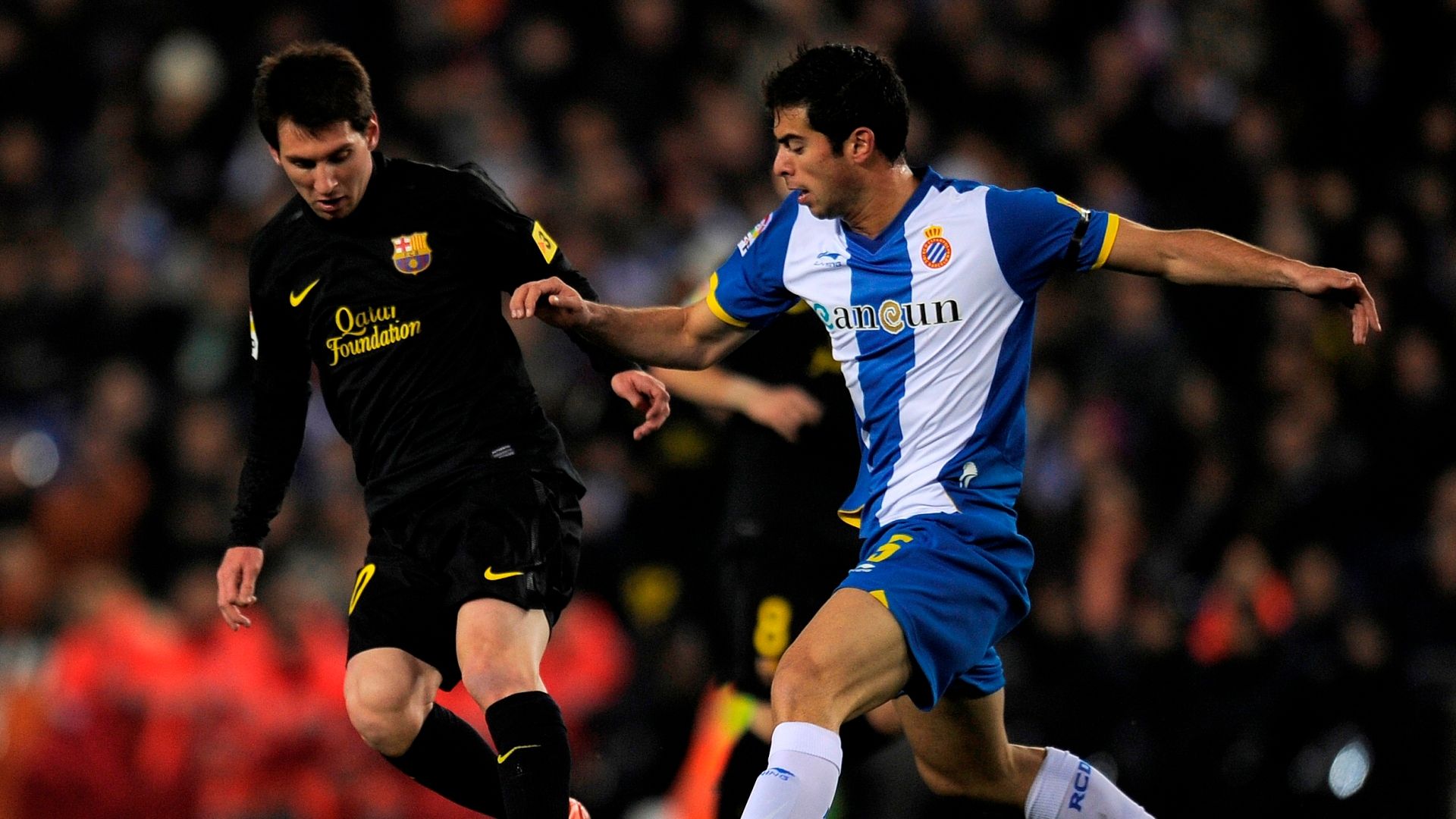 Lionel Messi vs Jordi Amat