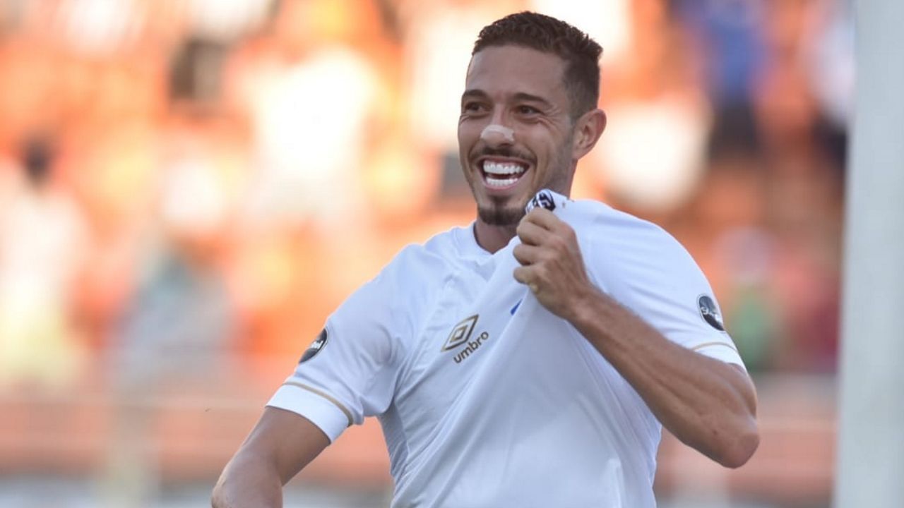 Jean Mota Santos 2019