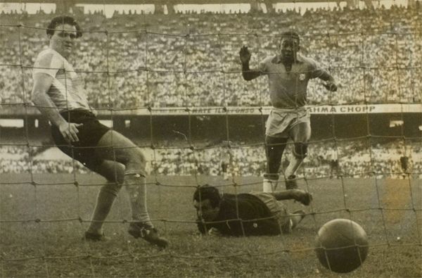 Estreia de Pelé 1957