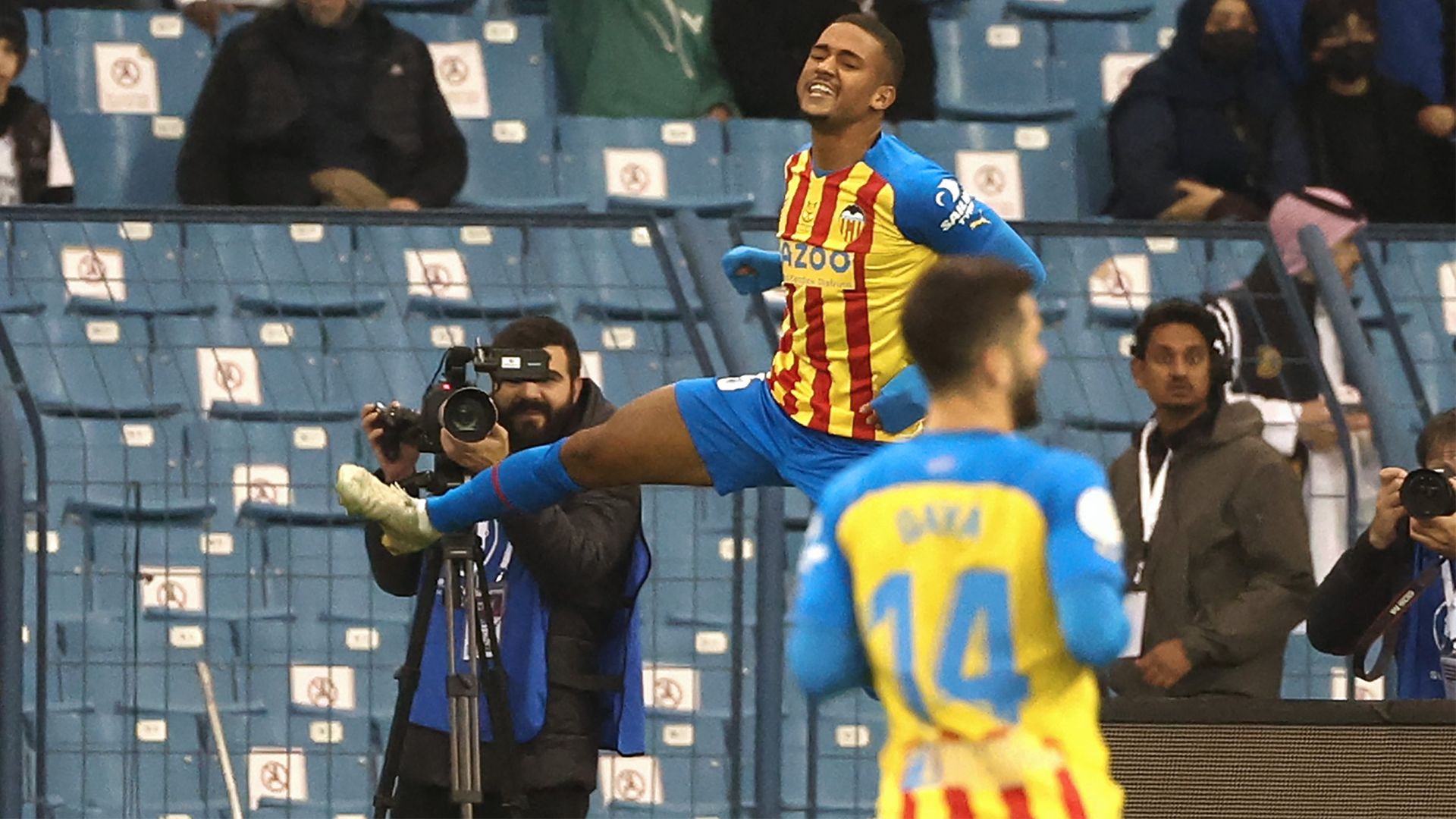 Samuel Lino Valencia Real Madrid 2022-23