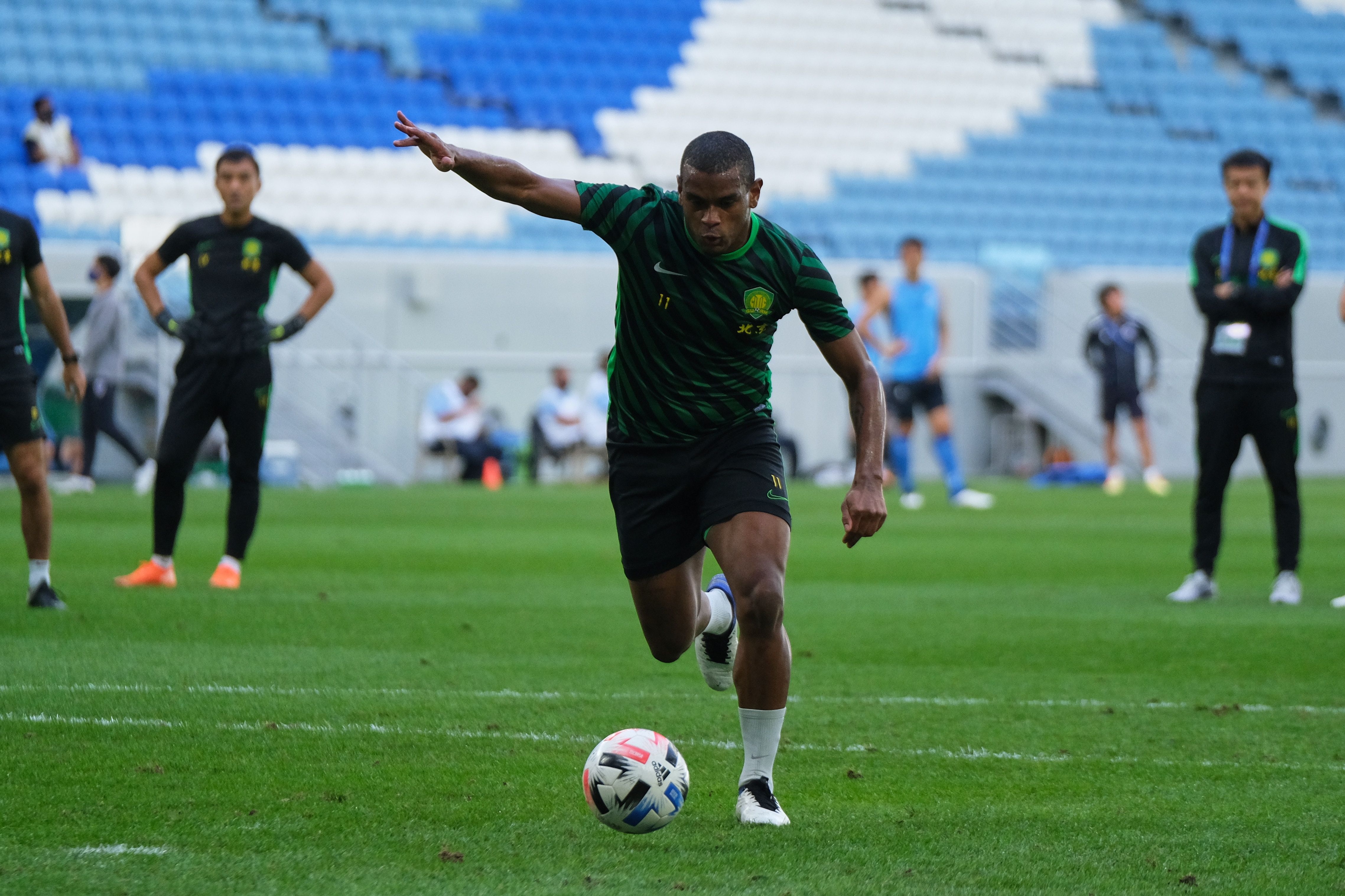 Ulsan Hyundai and Beijing FC