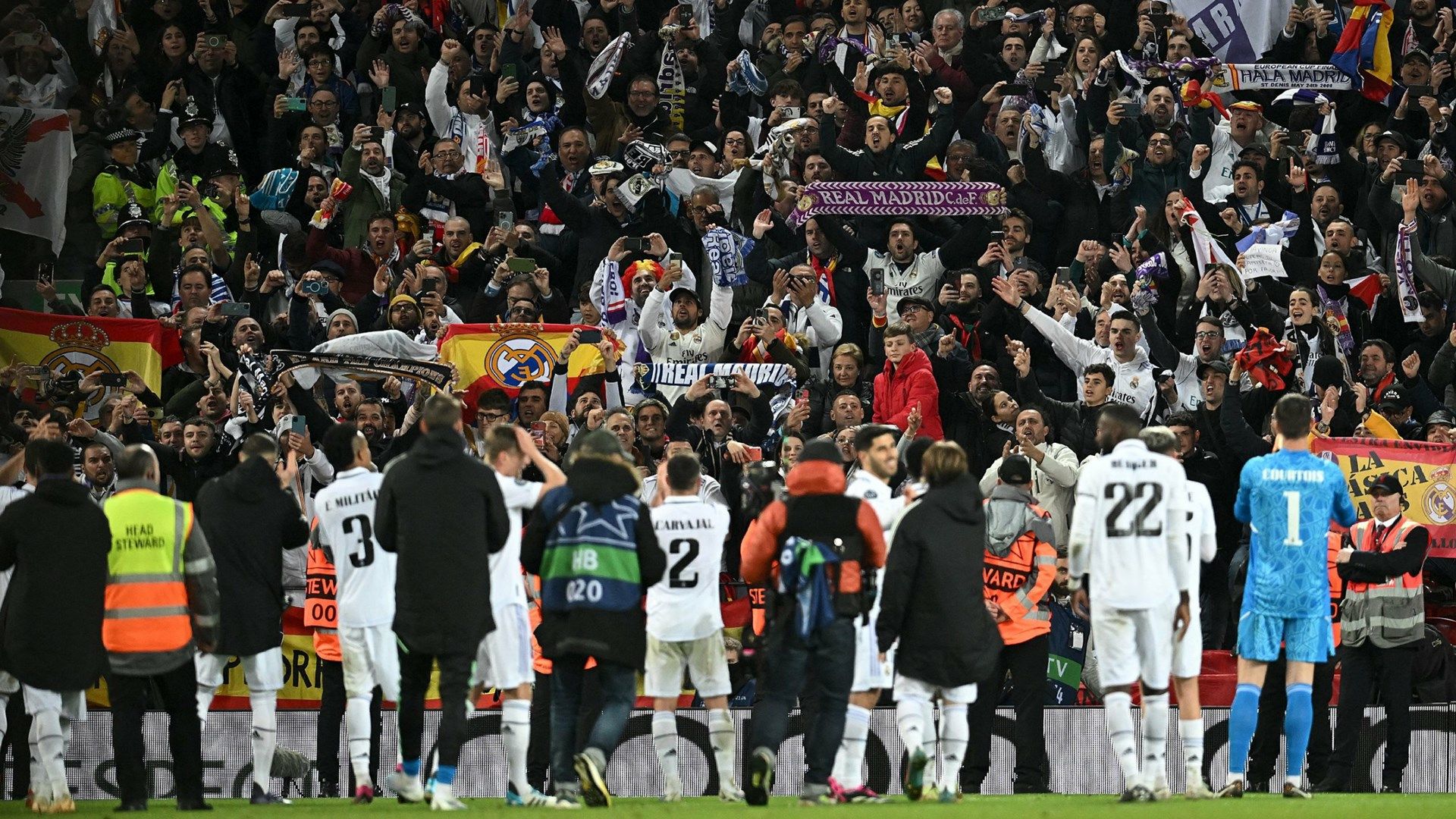 Real Madrid fans 2022-23