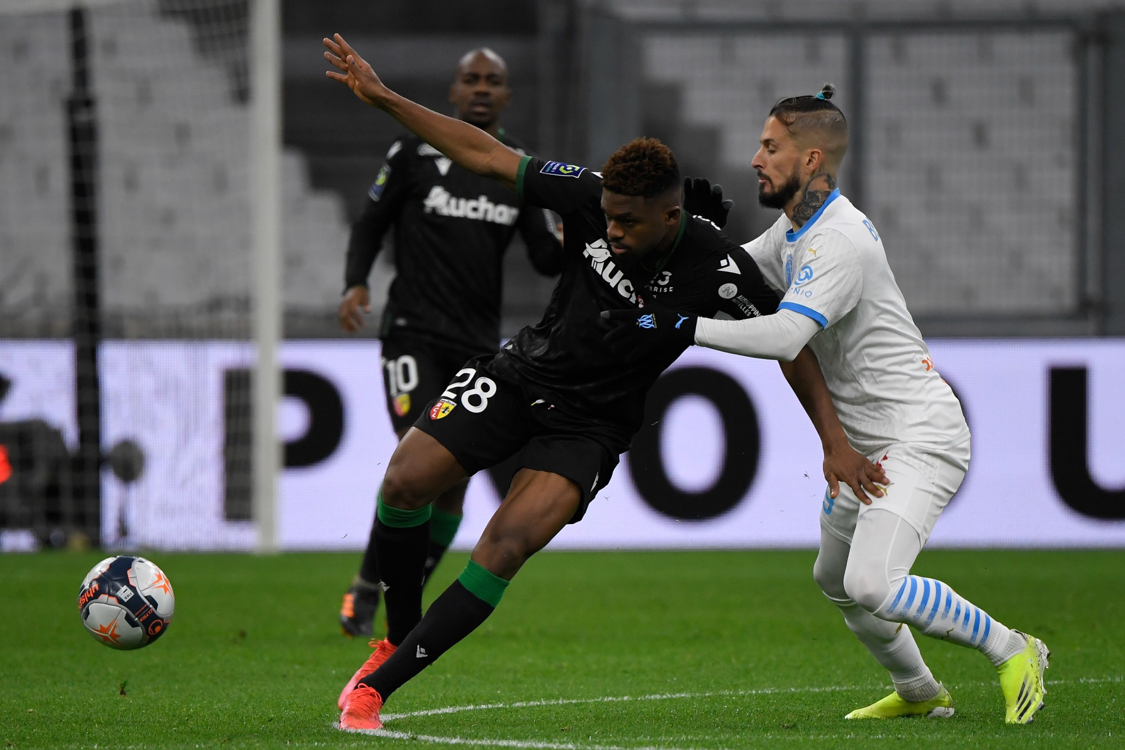 Jonathan Gradit Dario Benedetto