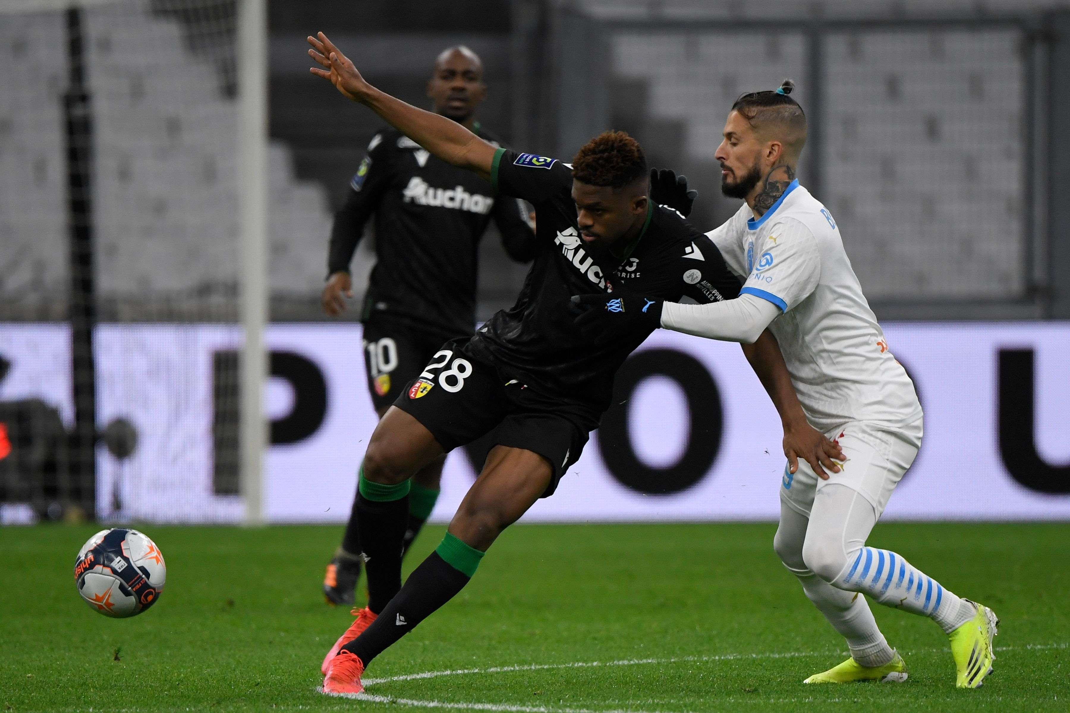 Jonathan Gradit Dario Benedetto