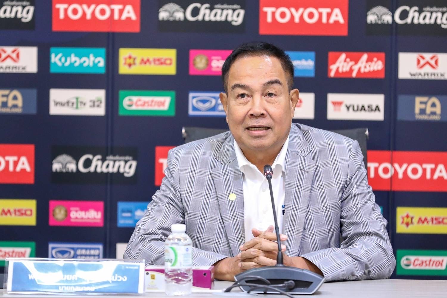 สมาคมฟุตบอลไทย