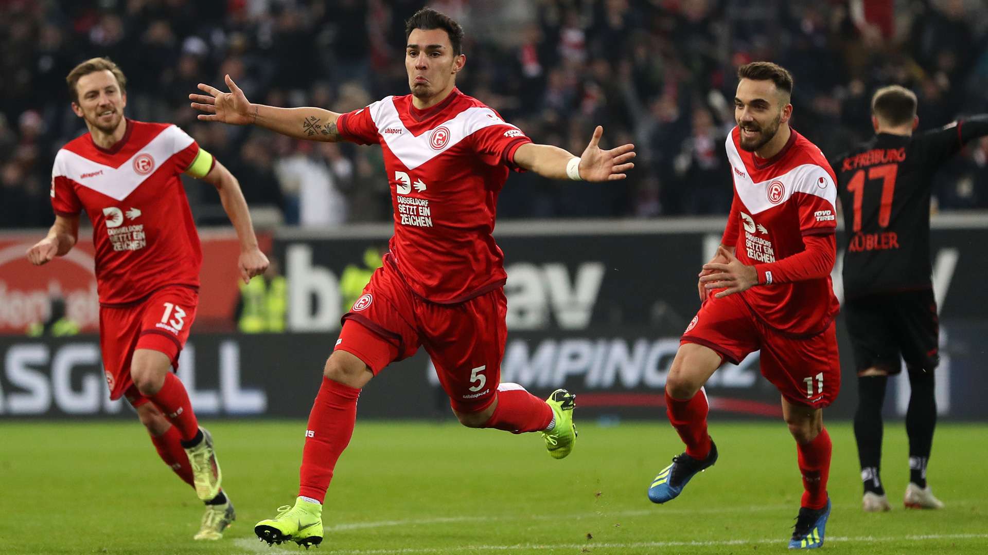 Kaan Ayhan Fortuna Düsseldorf Bundesliga Freiburg 151218
