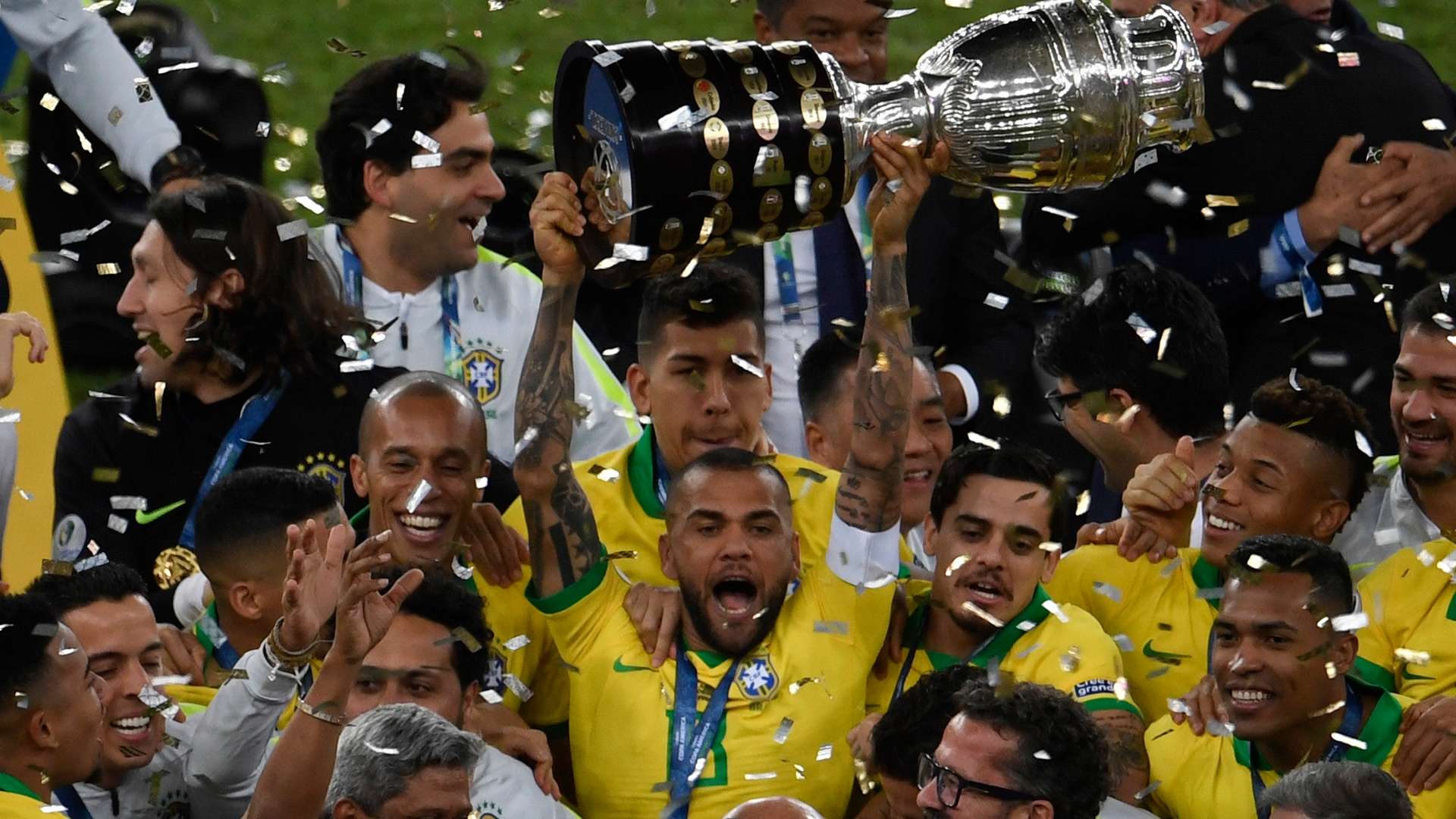 Dani Alves Brasil campeão Copa America 07072019