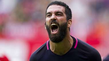 Arda Turan 09242016