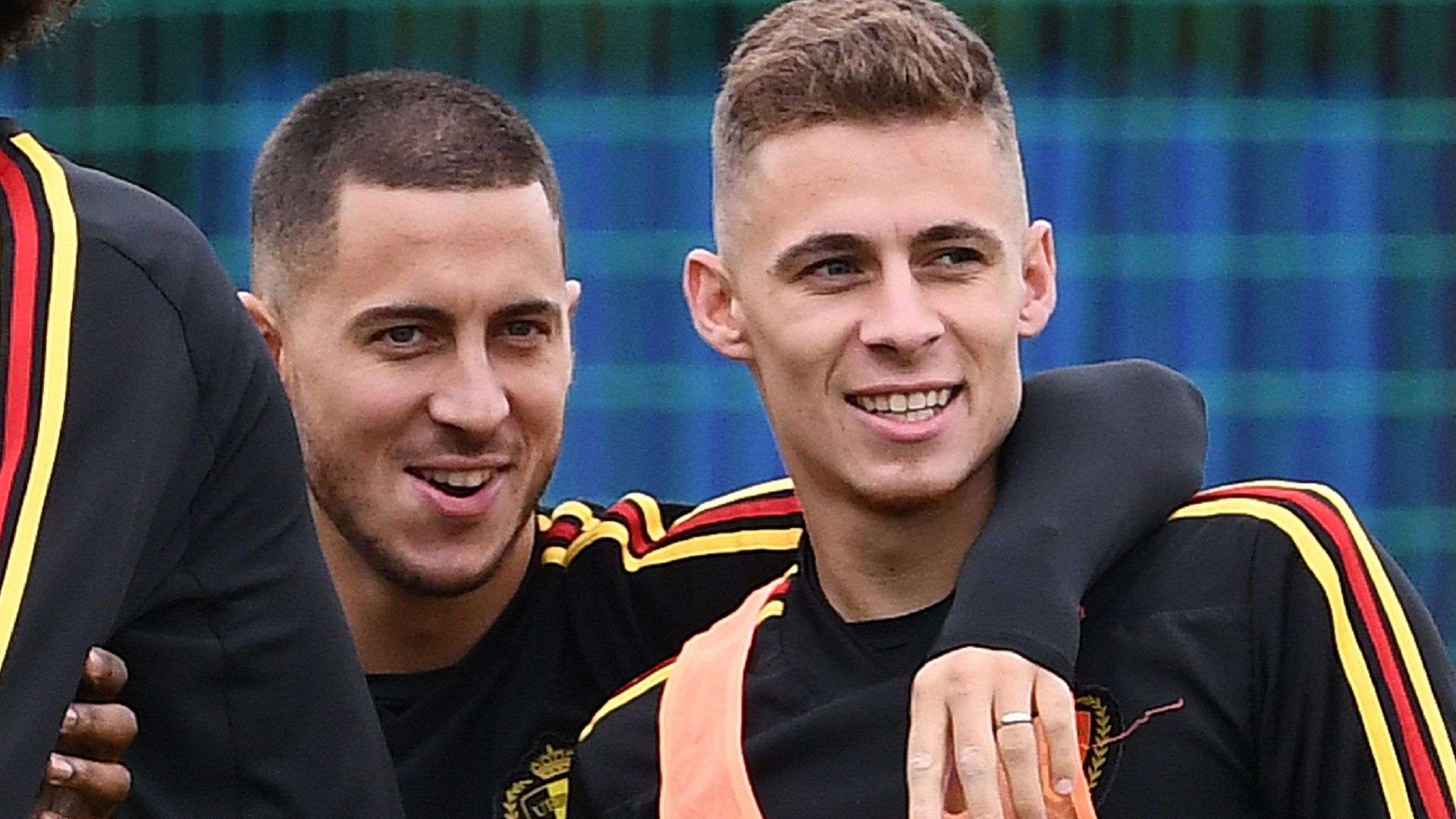 2018-10-27 Eden & Thorgan Hazard Bros.