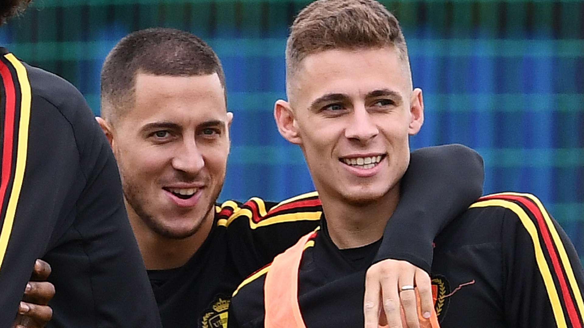2018-10-27 Eden & Thorgan Hazard Bros.