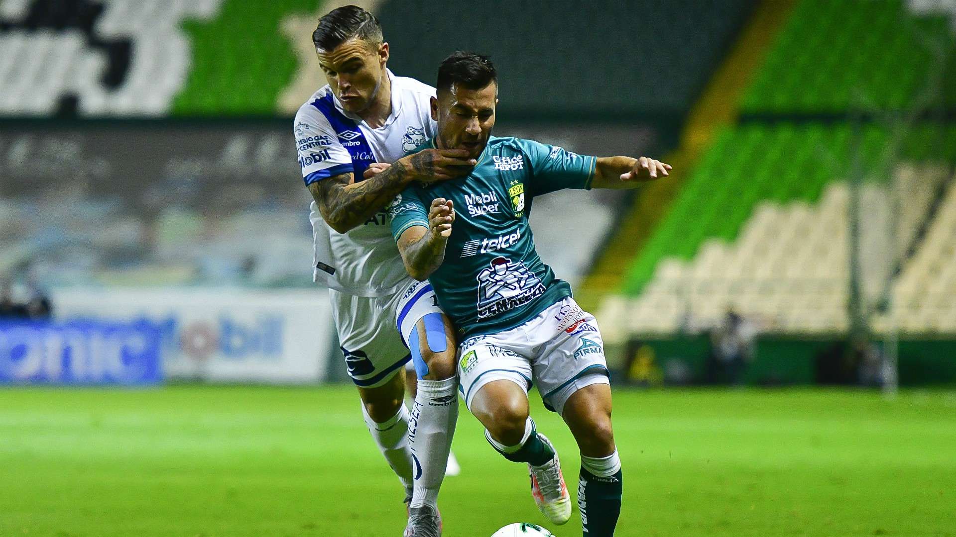 Jean Meneses Cristian Tabó León vs Puebla