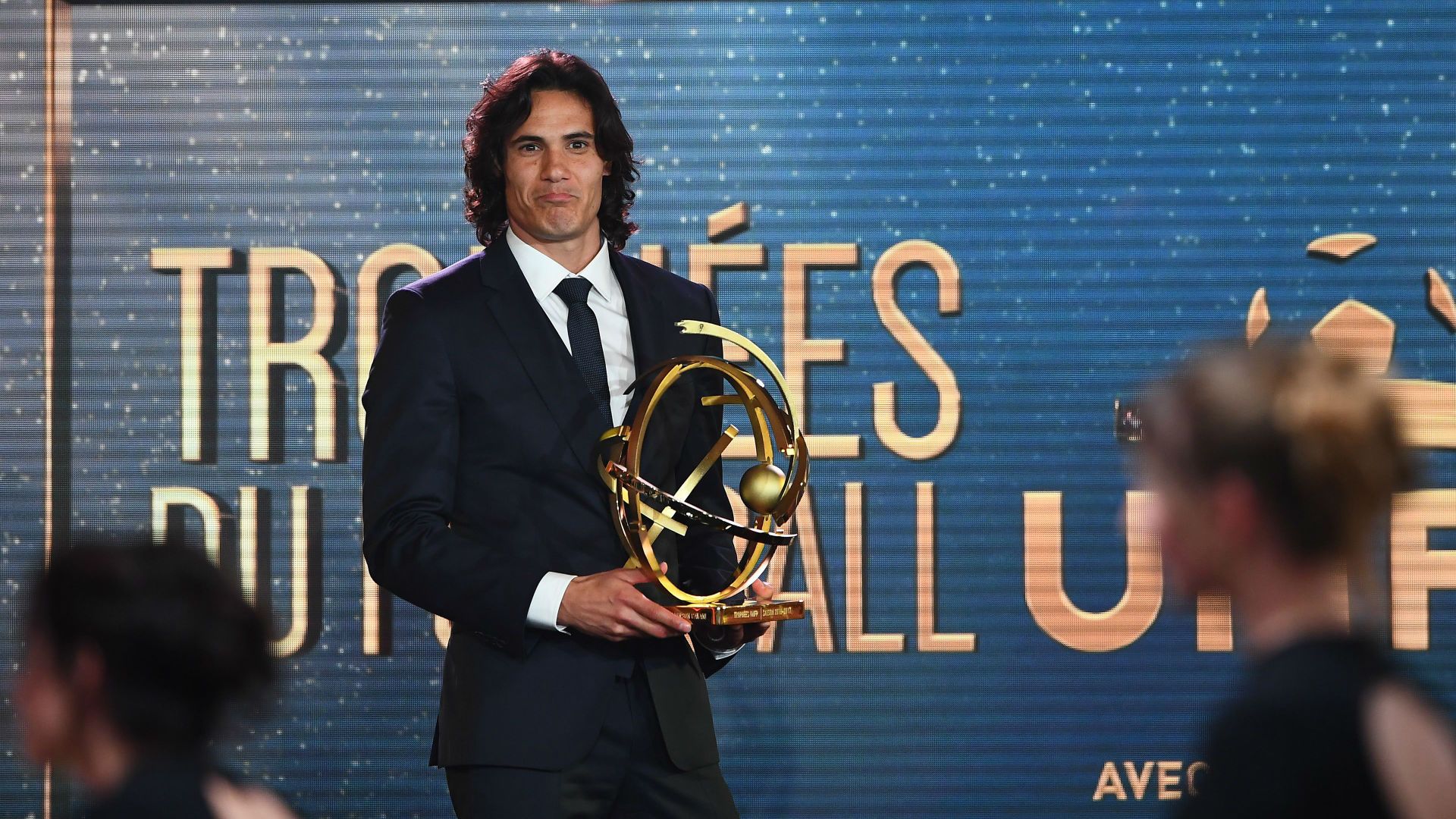 Edinson Cavani PSG Award Best Player