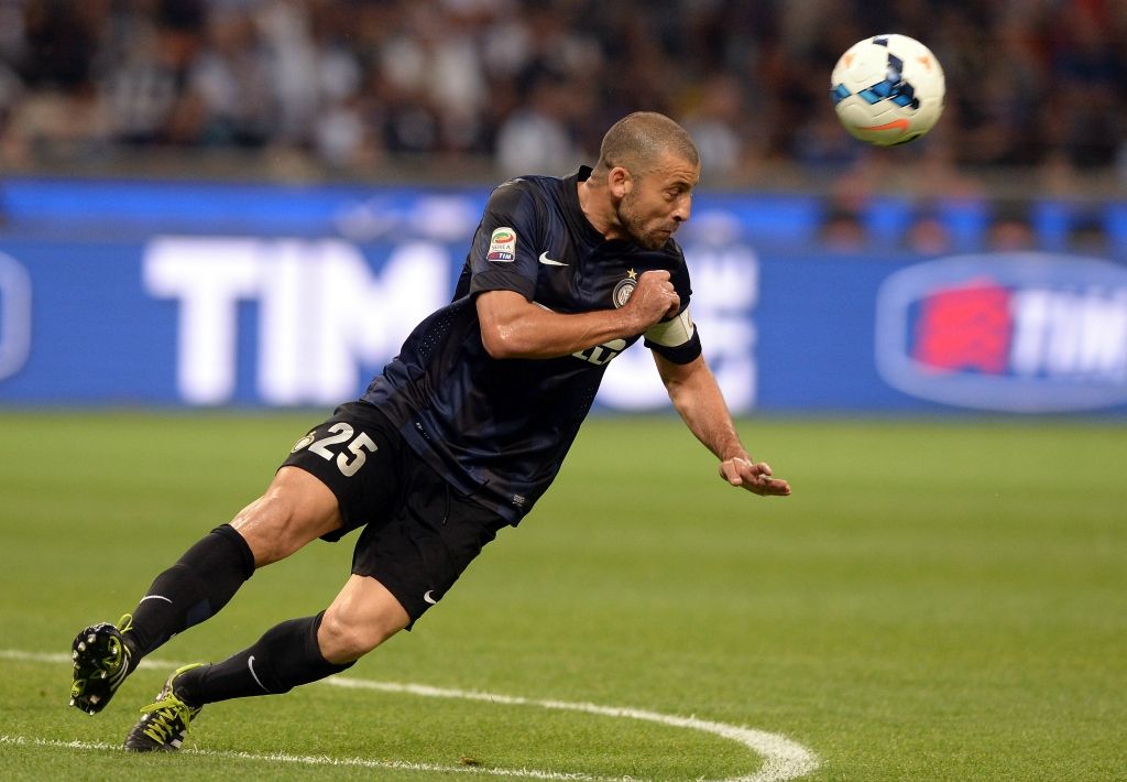 Walter Samuel in azione