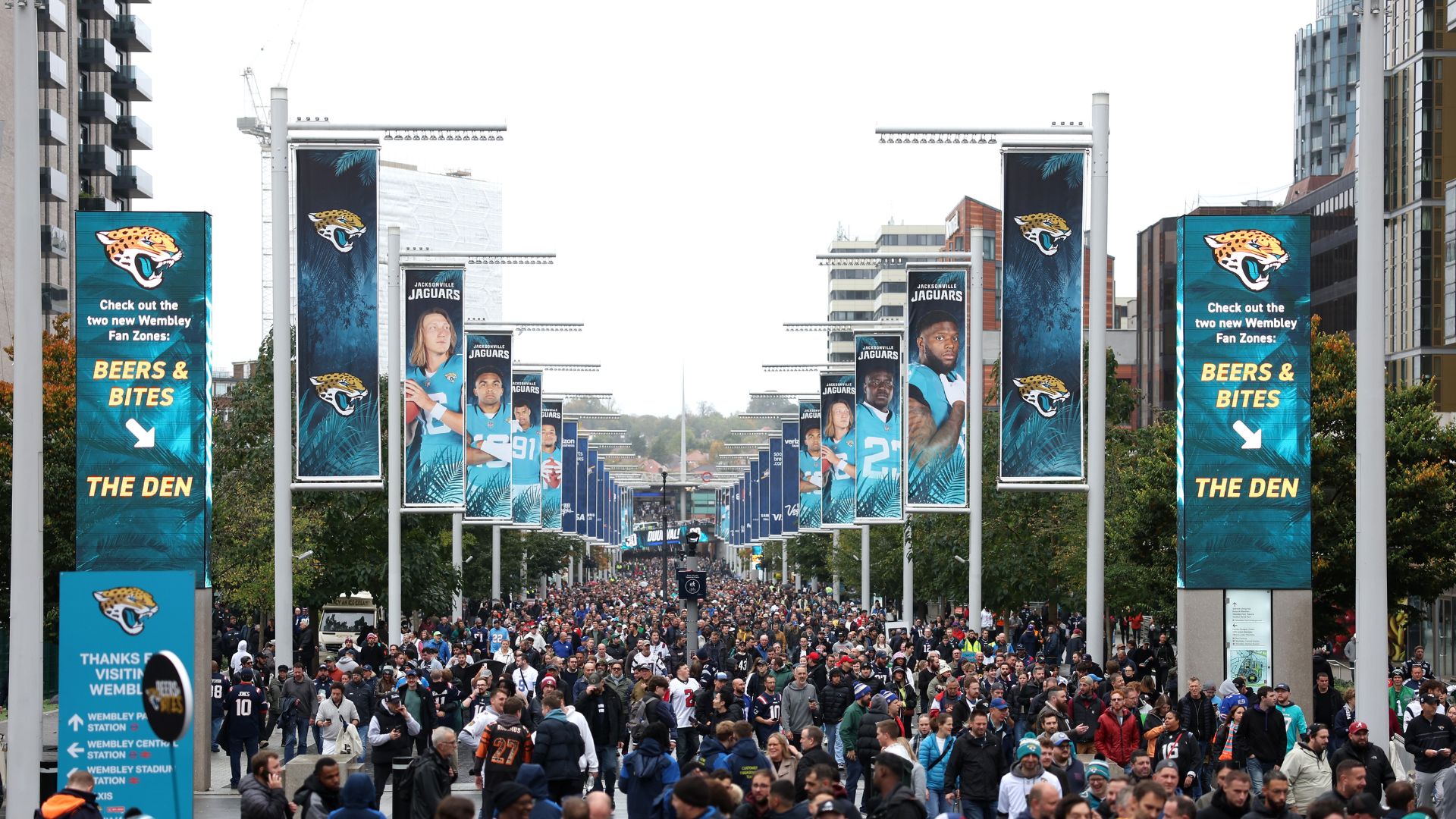 jacksonville jaguars and fans at wembley stadium