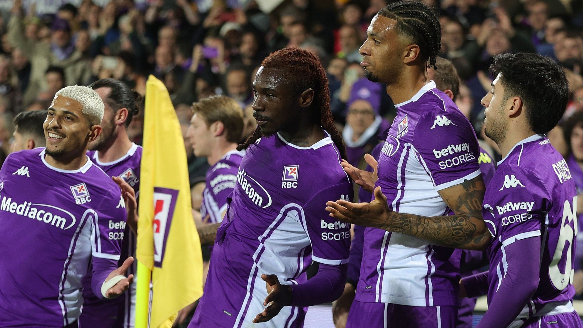 Fiorentina esultanza