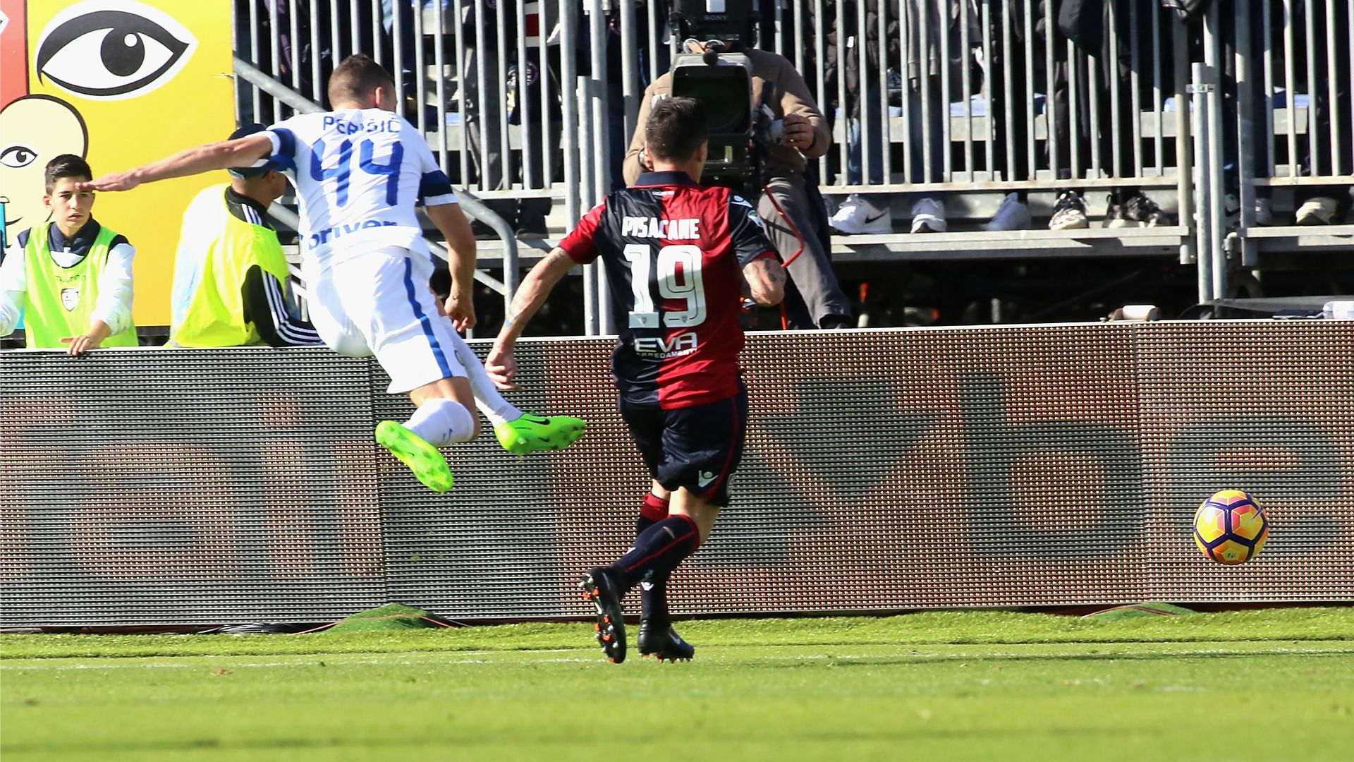 Cagliari Inter Perisic
