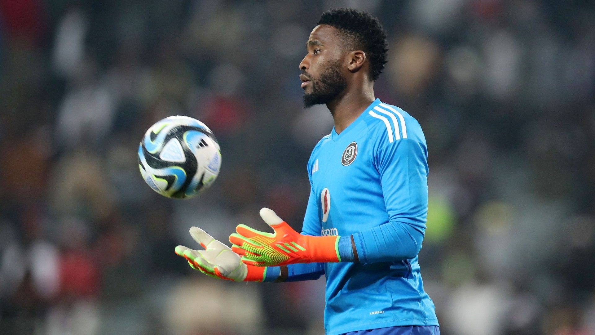 Orlando Pirates will not win anything with Chaine in goal! Give Buthelezi a  chance' - Fans irked by keeper | Goal.com South Africa