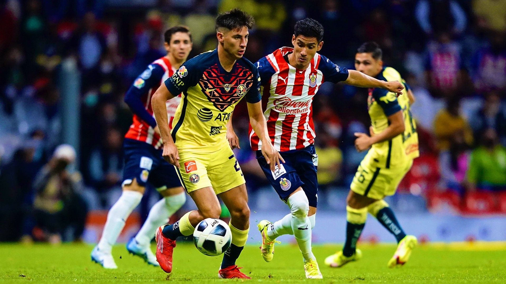 Mauro Lainez Uriel Antuna América Chivas Apertura 2021