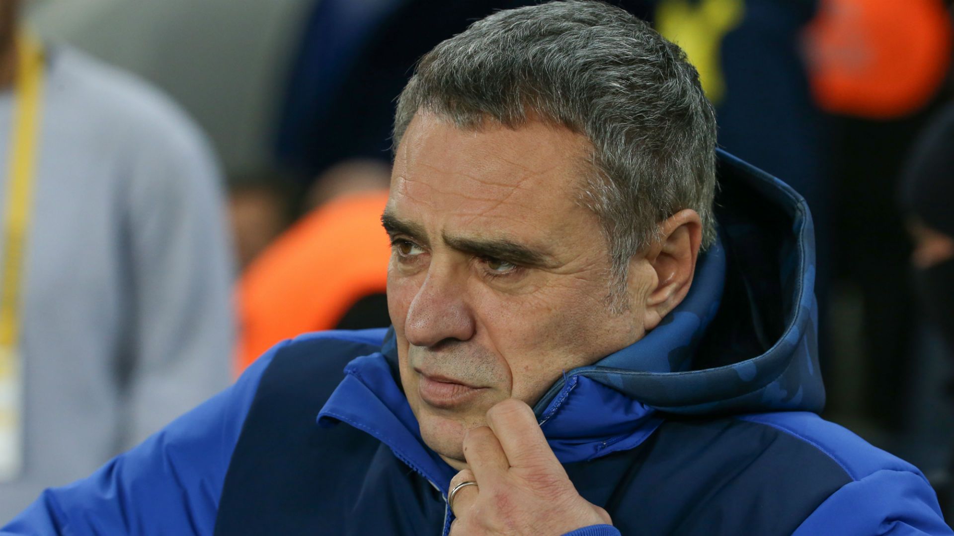 Ersun Yanal Fenerbahce v Genclerbirligi 12062019