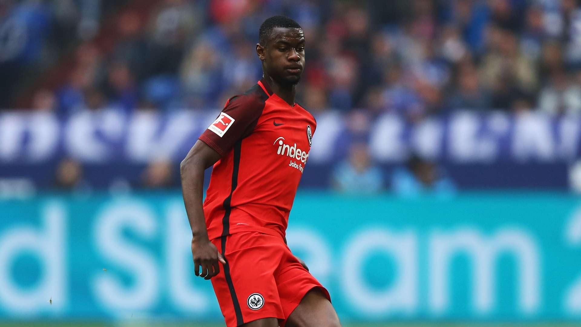 N'Dicka Eintracht Frankfurt 2019