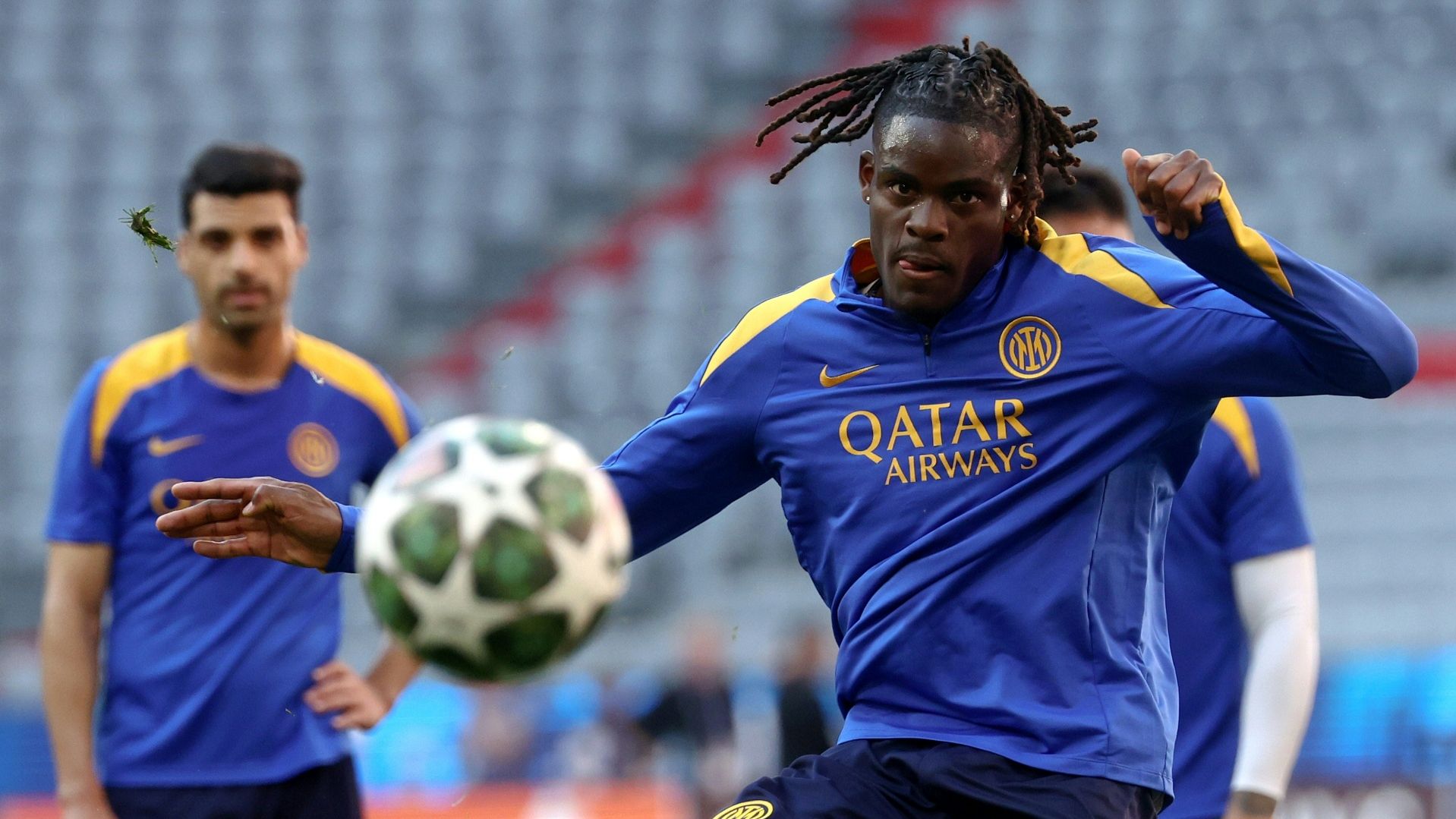 Inter-Profi Yann Bisseck  (© AFP/AFP/FRANCK FIFE)