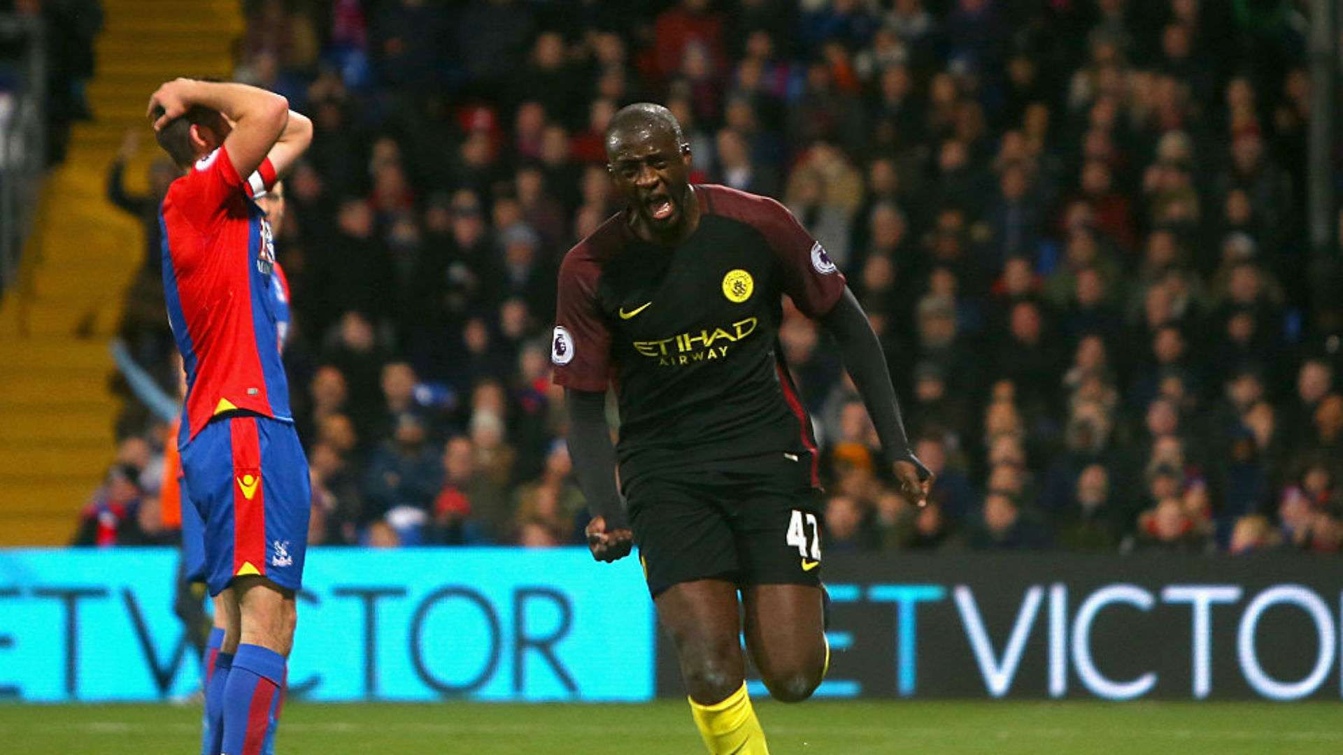 Yaya Toure Manchester City Crystal Palace 19112016