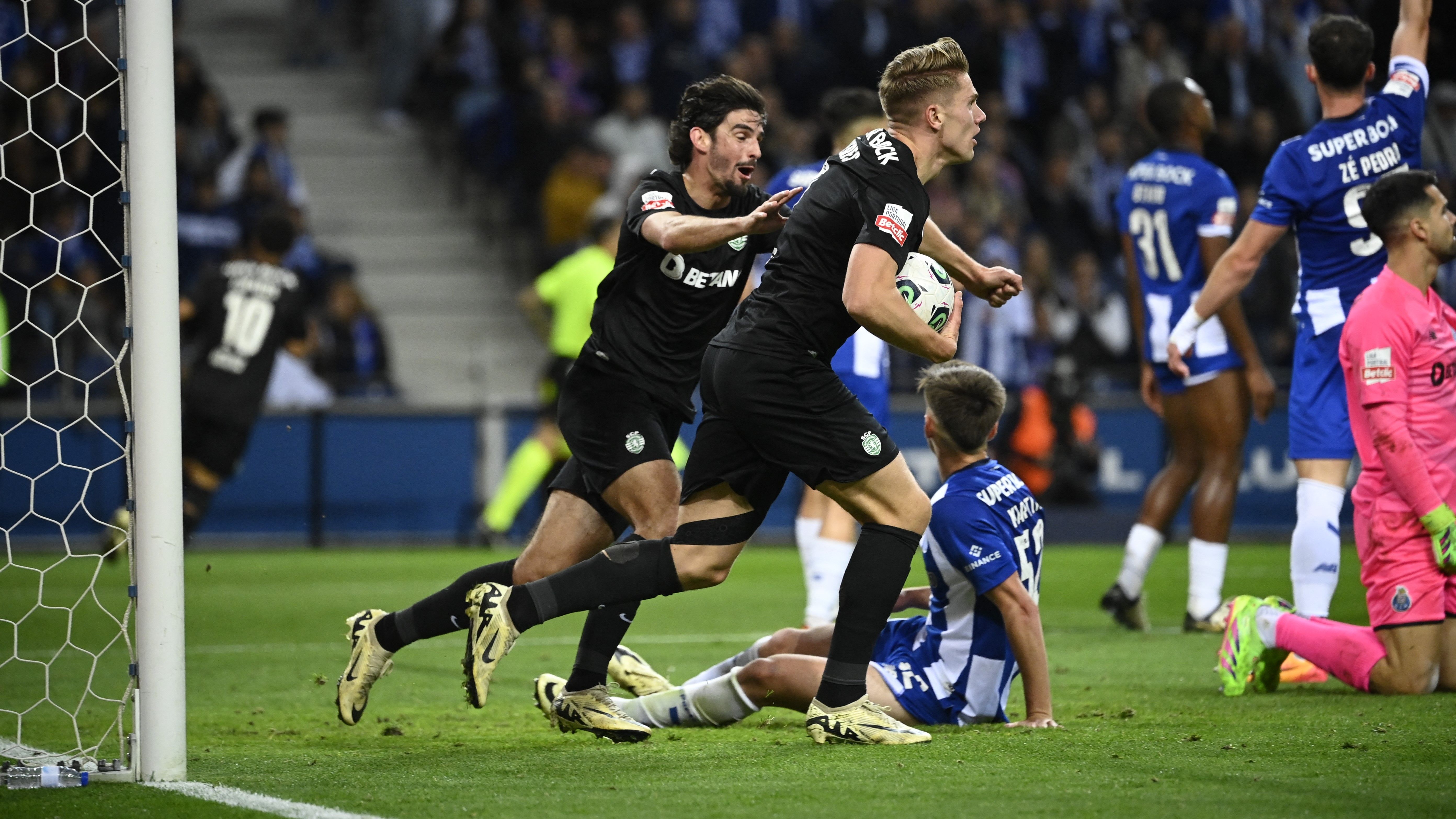 Como assistir ao jogo Sporting x Porto de hoje na Liga Portugal: transmissão ao vivo, canal de TV e horário de início