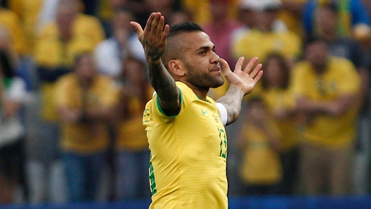 Dani Alves Brasil Peru Copa América 22062019