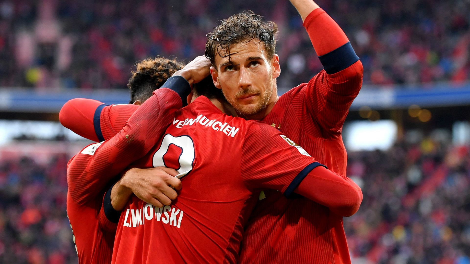 Bayern Munich celebrate 2018-19