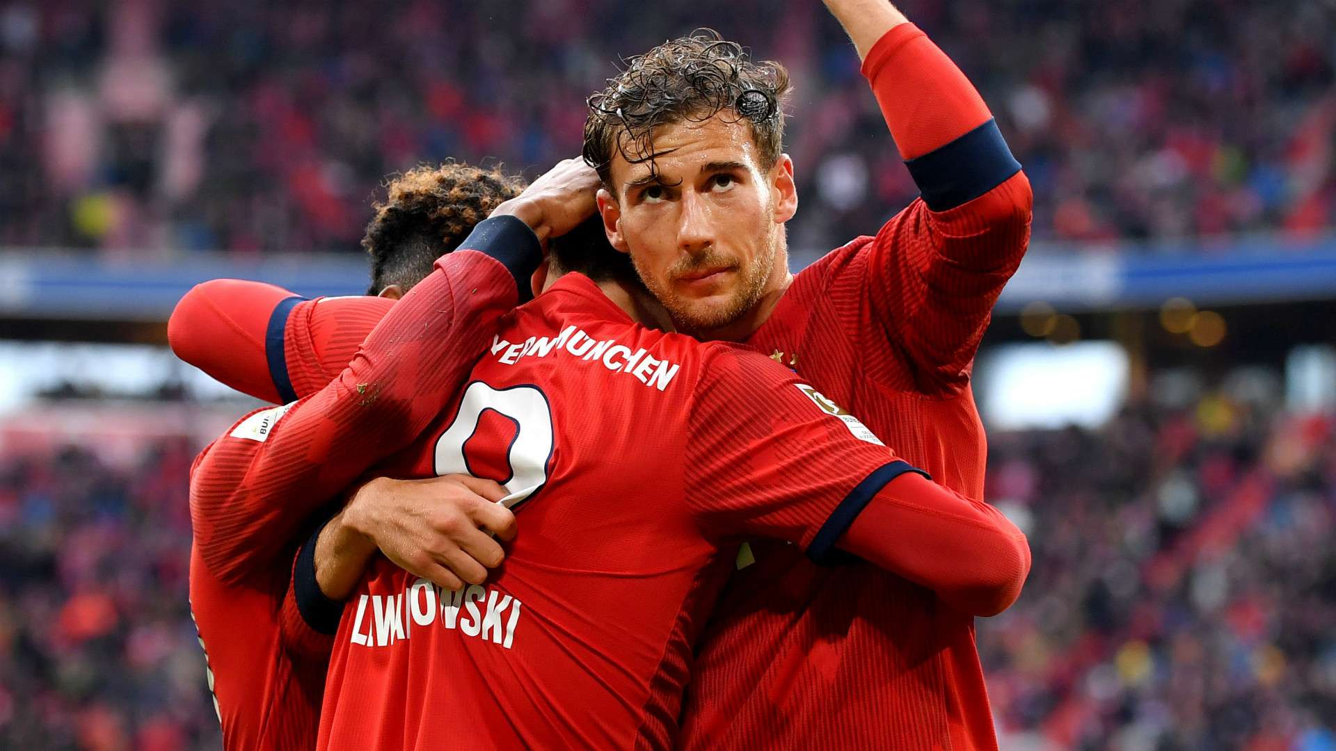 Bayern Munich celebrate 2018-19