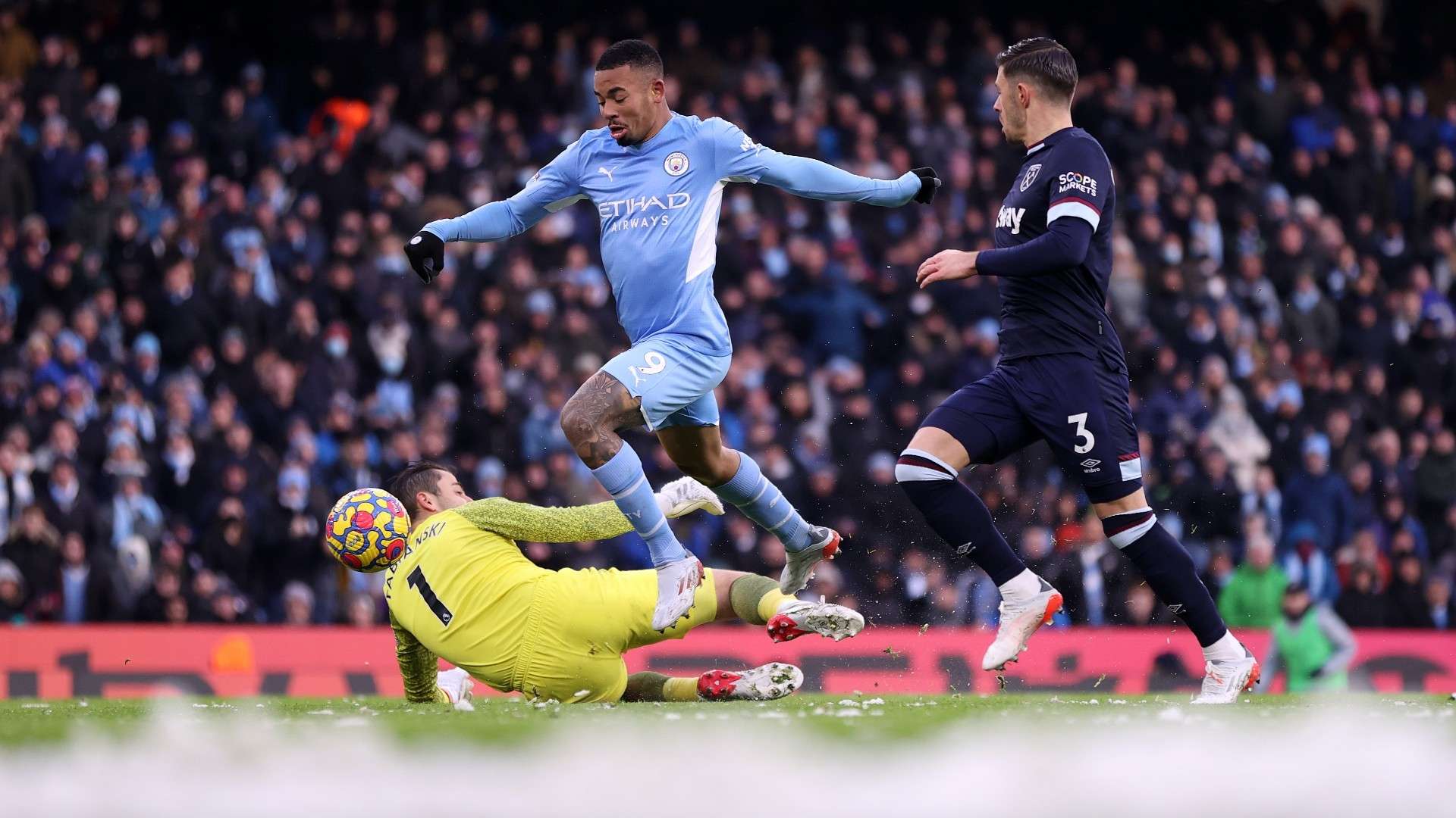 Gabriel Jesus Man City vs West Ham Premier League 2021-22